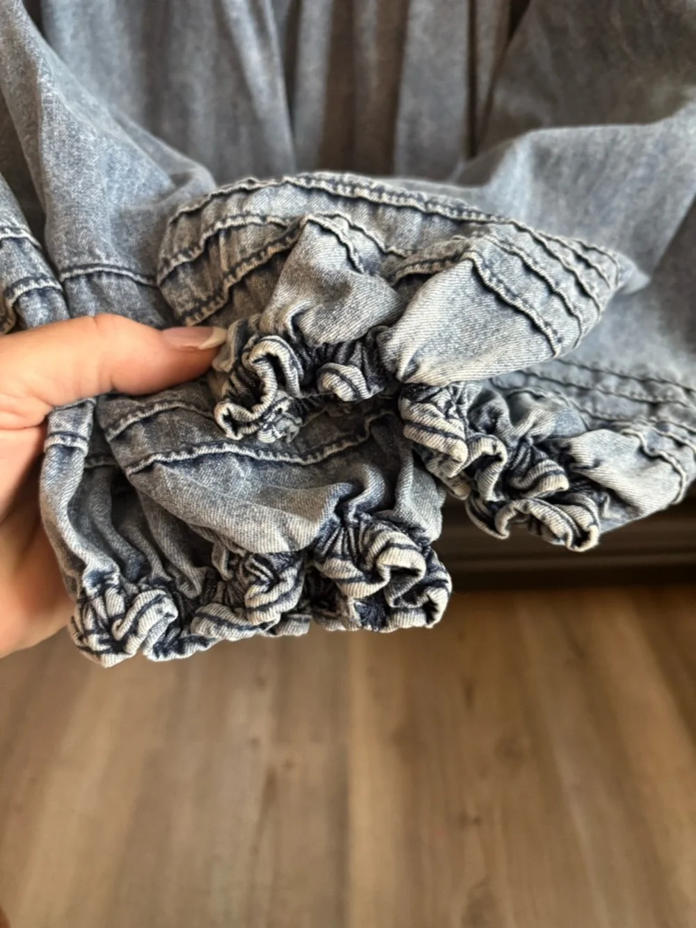 Free People Medium Denim Blue Jean Charlotte Blouse Peplum Top Shirt - Picture 5 of 6